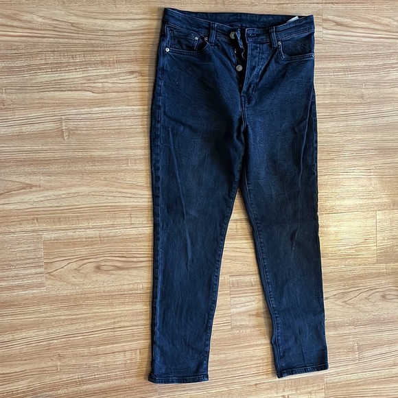 H&M Highwaisted Black Jeans - Picture 6 of 12